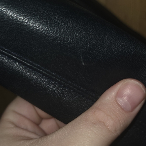 Vintage Etienne Aigner Navy Blue Leather Handcrafted Shoulder Bag - Picture 5 of 16